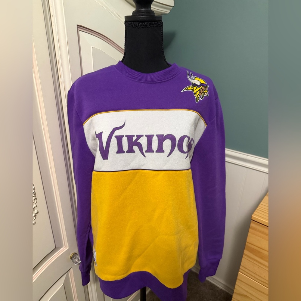 Vibrant Vikings Crewneck Sweatshirt